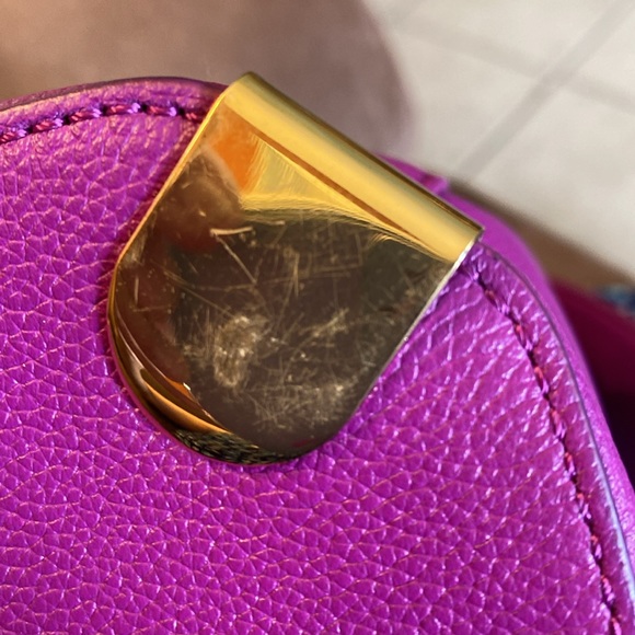 Vince Camuto bag. Inside zipper pkt. Gently used. - Picture 8 of 9